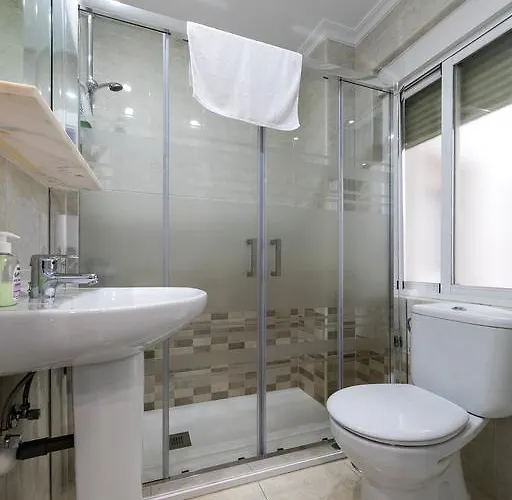 Gabriel Y Galan 호텔 *